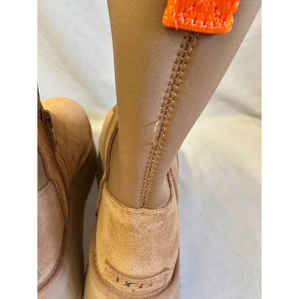 UGG Classic Dipper Neoprene top zip platform boots in Chestnut US Size 9 Euro 40